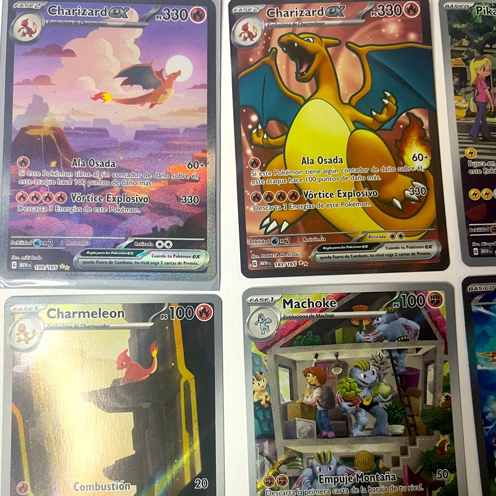 7 POKEMON CARDS (in Spanish)